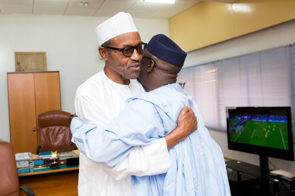 Pastor Tunde Bakari Embraces Buhari
