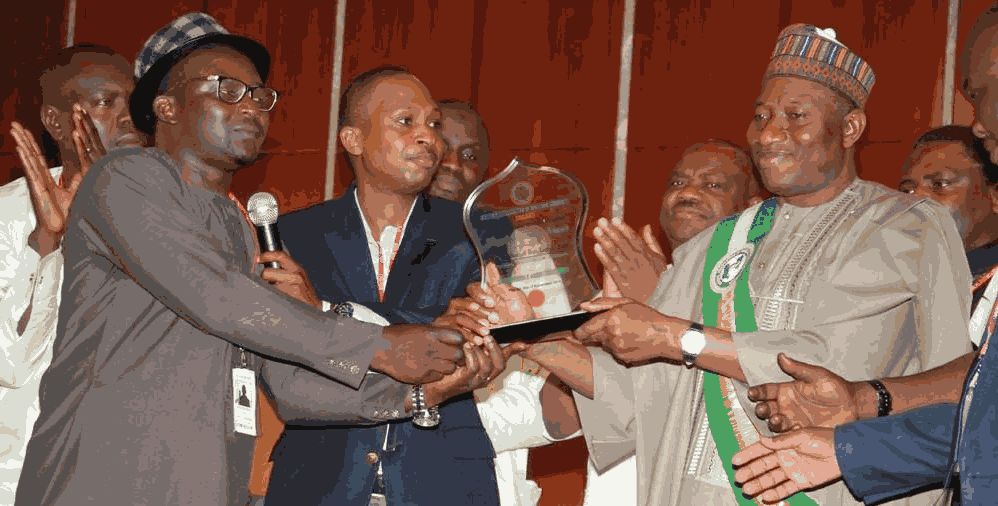 Jonathan Bags Lifetime Africa Achievement Prize For Leadership