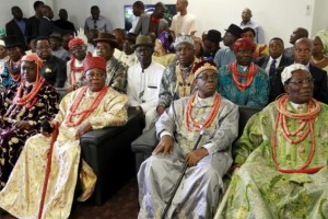 Traditional rulers from Rivers State attend a meting with Nigeria President-elect Muhammadu Buhari at the Defence House in Abuja, Nigeria, May 13, 2015. REUTERS/Afolabi Sotunde