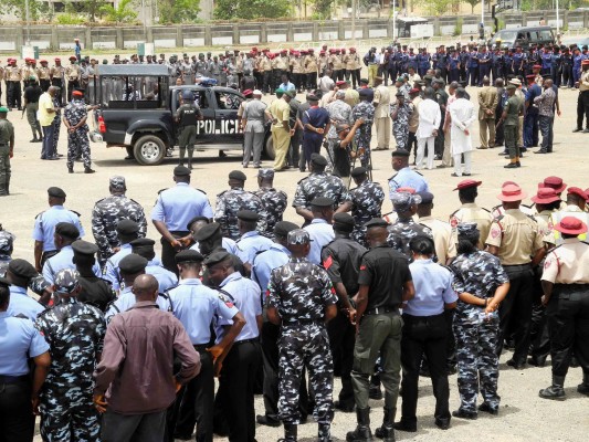 PIC. 2. A JOIN SECURITY PERSONNEL DEPLOYED ON ELECTION DUTY LISTENING TO   BRIEFING BY THE COMMISSIONER OF POLICE, FCT, MR WILSON INALEGWU, IN ABUJA ON  FRIDAY (27/3/15). 1638/27/3/2015/BJO/CH/NAN