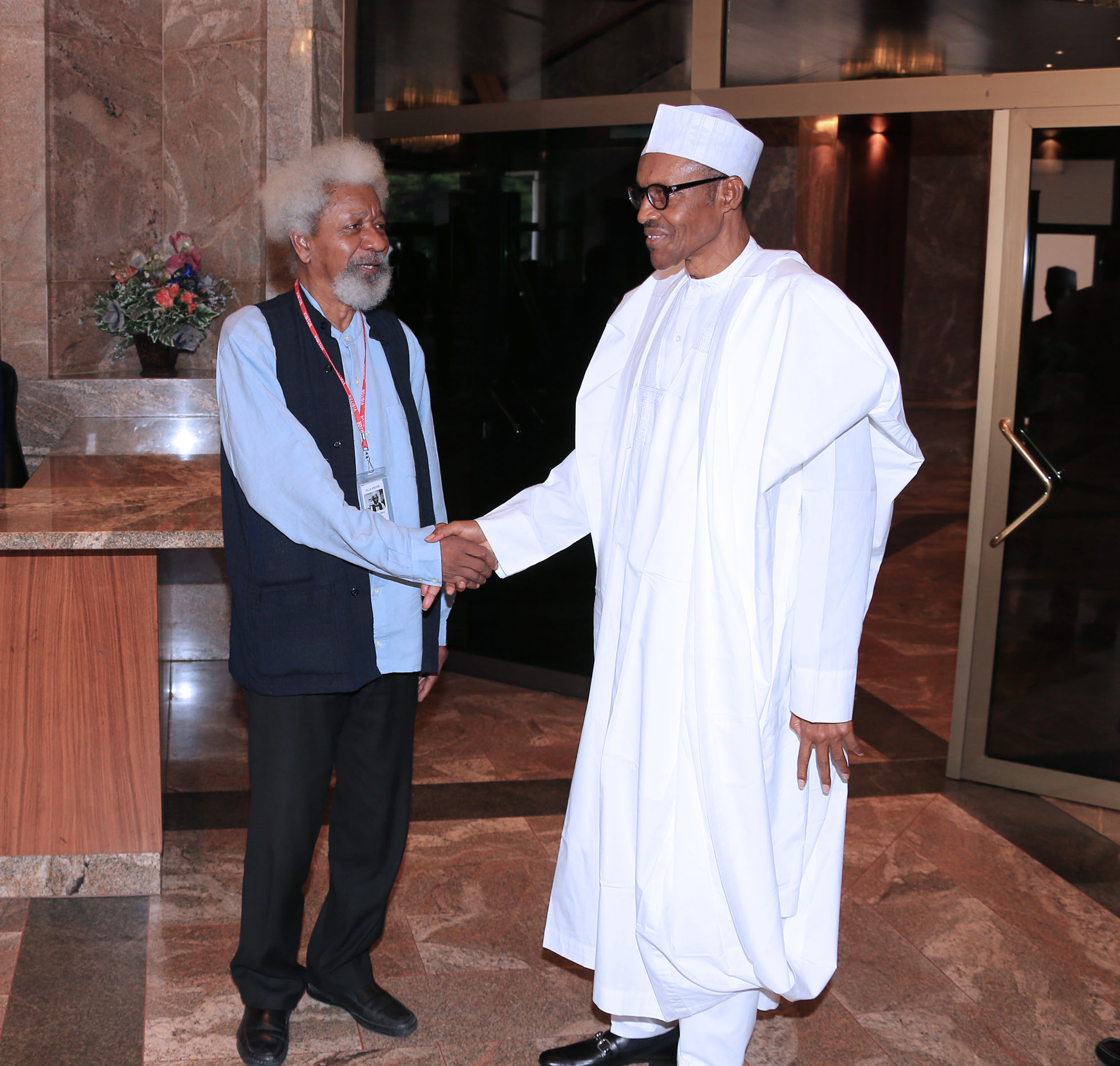 Wole Soyinka In Aso Rock (PHOTO)