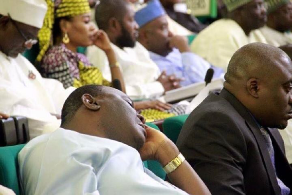 Yobe Governor Disgraces Commissioner Who Slept, Snored As He Was Presenting Budget