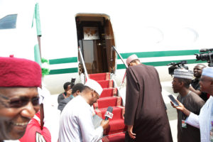 PPRESIDENT BUHARI DEPARTS ABUJA FOR UK (10 DAYS LEAVE) 2A. ; President Muhammadu Buhari departs from Abuja for UK on 10 days leave at the Nnamdi Azikwe International Airport Abuja. PHOTO; SUNDAY AGHAEZE. JAN 19 2017.