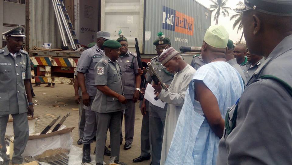 Nigeria Customs Intercepts 661 Guns, Arrests 3 Suspects In Lagos