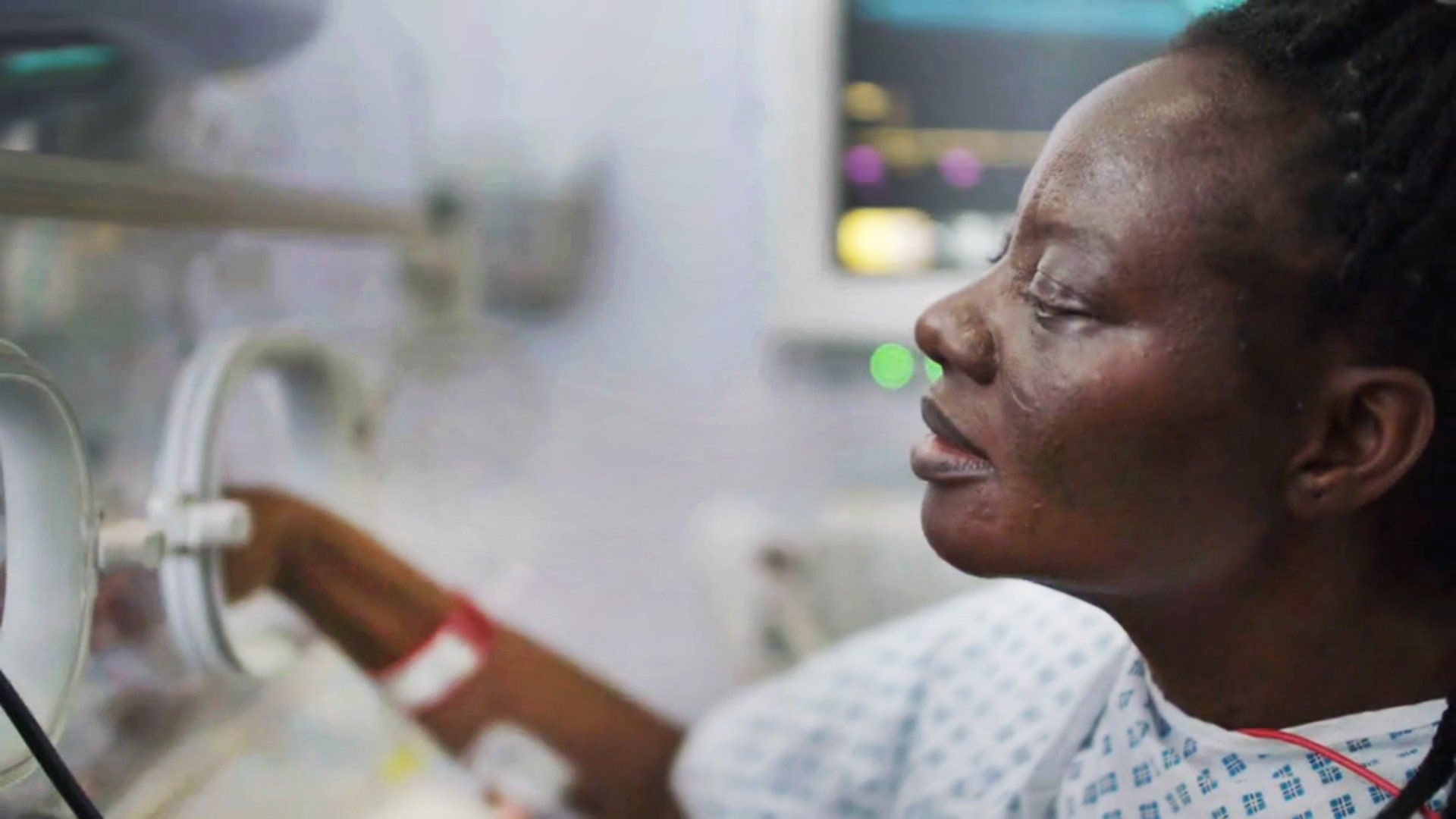 Nigerian Woman Gives Birth To Quadruplets, Trapped In UK Hospital Over £500,000 Bill