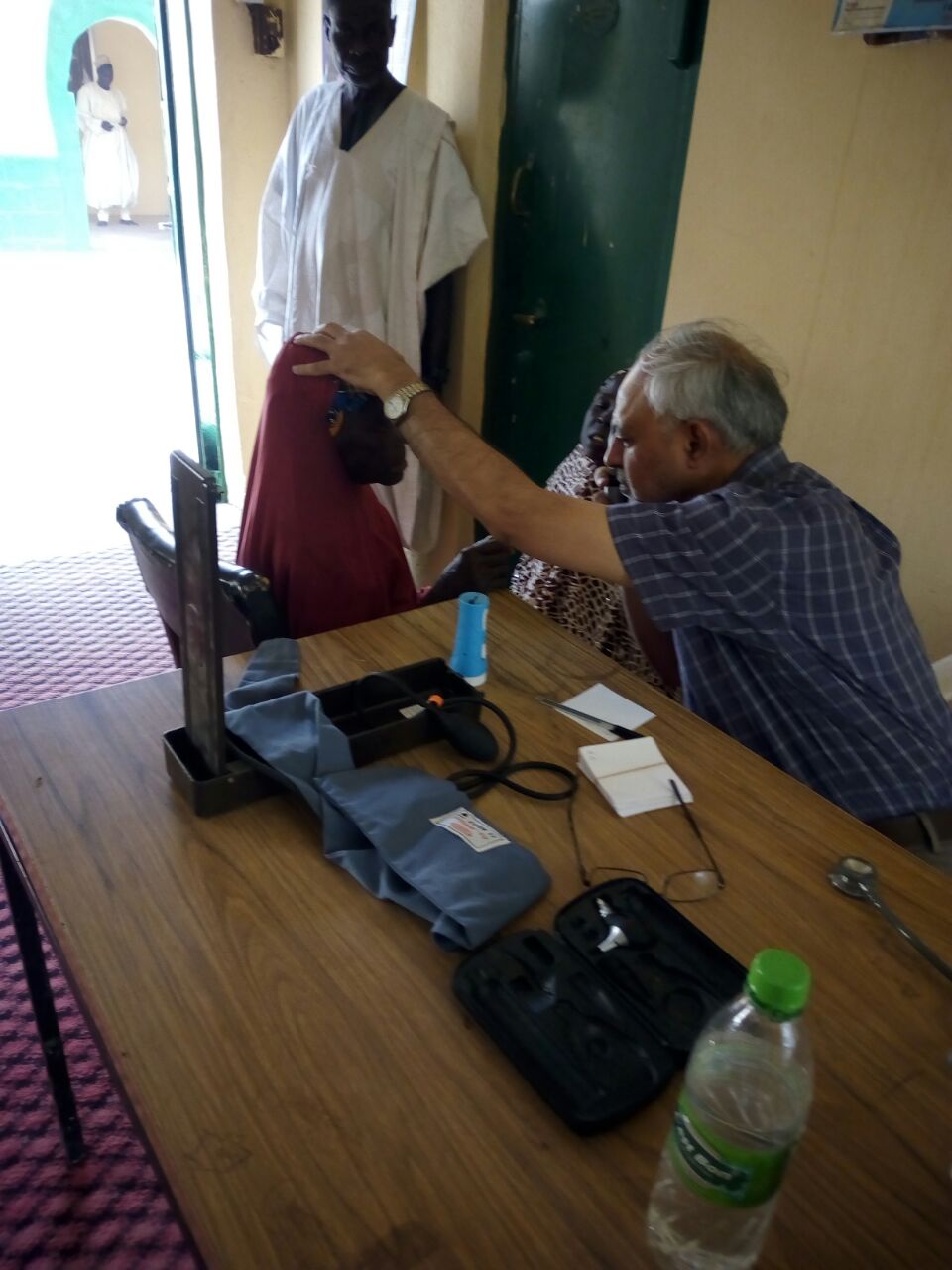 Eye Doctor On Free Service