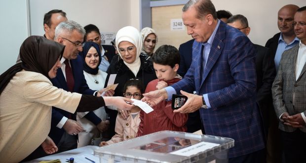 Controversies Dog Verdict On Turkish Referendum