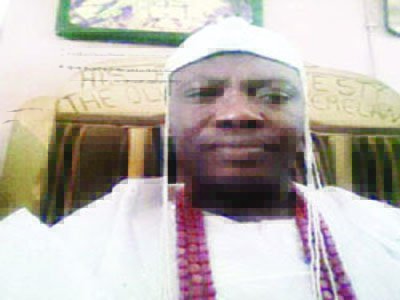 Fayose Dares Ekiti Shrine, Pulls It Down, As Monarch Says ‘It’s Death Sentence On Him’