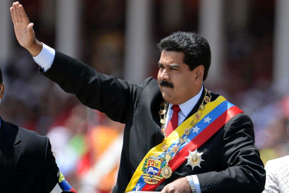 Government Supporters Besiege Assembly, Beat Lawmakers In Venezuela