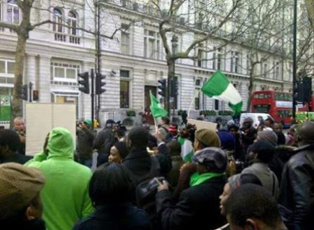 2019: Nigerians In Diaspora Condemn Protest Against Buhari In London