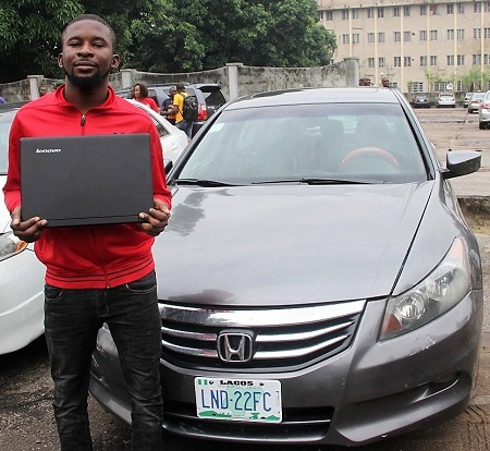 EFCC Arrests 14 Yahoo Yahoo Boys With Exotic Cars In Lagos