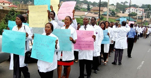 Health Workers Struggle: This Is Our Case, By Stephen Chubiyojo & Abubakar Umar