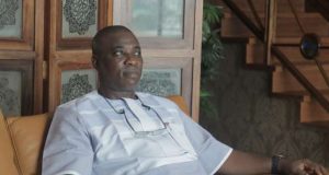 Fuji Music Legend, KI Describes Senator Saraki As Fraud