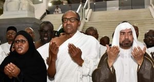 Zamfara Prayer Warriors Join President Buhari In Makkah