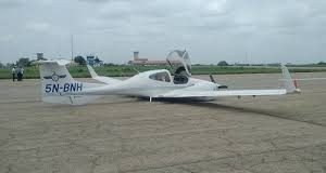 Training Aircraft Crash-Lands In Ilorin, 2 Pilots Unhurt