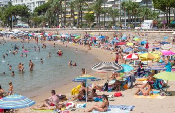 World Heads To Dangerous Heat, UN Report Warns