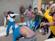 Killing Of Nigerians In South Africa: Buhari Angry, Queries Envoy, Sends Special Envoy
