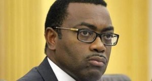 Akinwunmi Adesina Describes Aliko Dangote As An Enigma