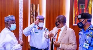 Buhari Queries Security, Intelligence Chiefs Over Bandits Invasion Of Nigeria Despite Border Closure