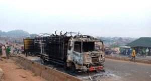 Igbo Businessmen Promise To Compensate Northern Traders For Losses Incurred From IPOB Attacks