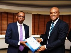 Stronger Economy: Communication Commission, Summit Group Jointly Look Beyond Pandemics