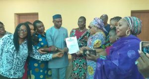 NUJ Election: NAWOJ Buys Nomination Form For Incumbent Chairman, Ogbeche For Second Term