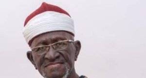 Buhari Celebrates Baba Adini Of Lagos As He Turns 100