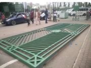 Labour Union Protesters Pull-down National Assembly Gate; Attack Workers In Oyo