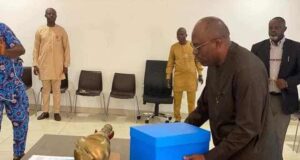 Rivers Gov, Fubara, Presents 2024 Budget To 5-Member Assembly In Govt House