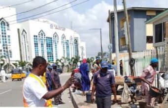 Financing Clean Megacity: Lagos $400M Trash Problem, By Abimbola Gbenjo